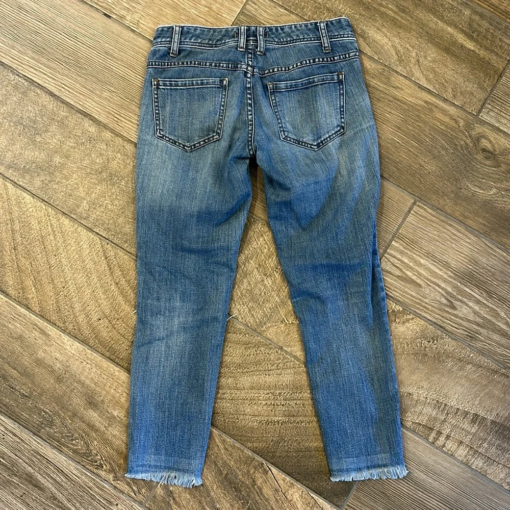 Free People Y2K Low Rise Distressed Raw Hem Ankle Jeans Size 26